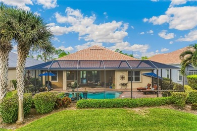 Luxury Living on the Golf Course: Your Florida Oasis. Nestled in on The Plantation Golf and Country Club in Florida - for sale on GolfHomes.com, golf home, golf lot