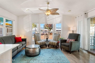 Welcome to Your Desert Retreat!Escape the cold up north or the on Quail Wood Greens Golf Course in Arizona - for sale on GolfHomes.com, golf home, golf lot