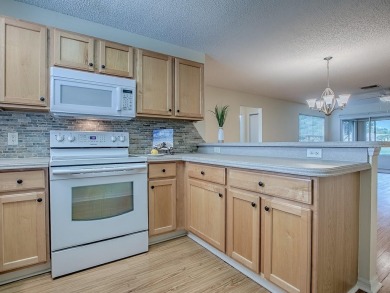 BOND PAID on this 2-bedroom, 2-bathroom Maverick model home in on The Links of Spruce Creek in Florida - for sale on GolfHomes.com, golf home, golf lot