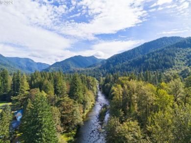 Welcome to this charming 1-bedroom, 2-bath upper-level condo in on The Resort at the Mountain in Oregon - for sale on GolfHomes.com, golf home, golf lot