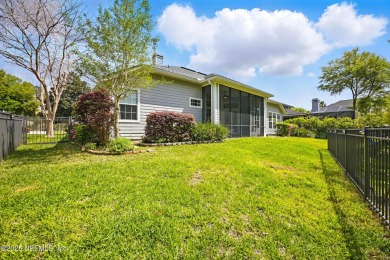THE SELLER OF THIS PROPERTY IS OFFERING A TEMPORARY BUYDOWN on Golf Club At South Hampton in Florida - for sale on GolfHomes.com, golf home, golf lot