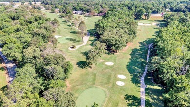 Build your dream home in the heart of Hideaway Lake on this on Hide-A-Way Lake Golf Course in Texas - for sale on GolfHomes.com, golf home, golf lot