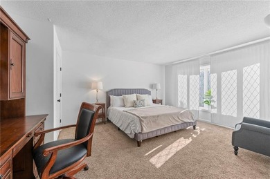 Updated, Luxury - 5 Bed | 3 Bath+ | Pool & Hot Tub | Golf Course on Country Club of Blue Springs in Missouri - for sale on GolfHomes.com, golf home, golf lot