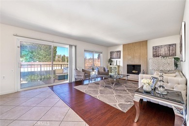 This beautifully maintained 2-bedroom, 2-bath home offers a on Leisure Village Par 3 Golf Course in California - for sale on GolfHomes.com, golf home, golf lot