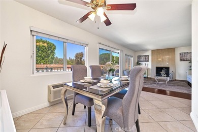 This beautifully maintained 2-bedroom, 2-bath home offers a on Leisure Village Par 3 Golf Course in California - for sale on GolfHomes.com, golf home, golf lot