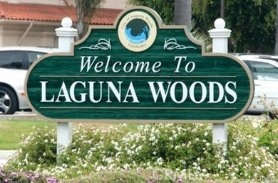 This beautifully maintained 2-bedroom, 2-bath home offers a on Leisure Village Par 3 Golf Course in California - for sale on GolfHomes.com, golf home, golf lot