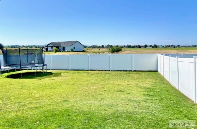 Charming duplex in a desirable neighborhood, on a quiet street on Blackfoot Municipal Golf Course in Idaho - for sale on GolfHomes.com, golf home, golf lot