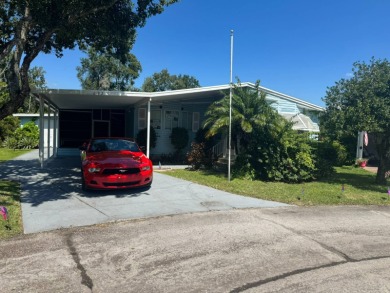 Here's a home that has enormous potential. Great open floor plan on The Meadows At Countrywood in Florida - for sale on GolfHomes.com, golf home, golf lot