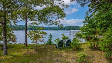 Discover an exceptional point lot in The Cliffs at Keowee on The Cliffs At Keowee Vineyards Golf Club in South Carolina - for sale on GolfHomes.com, golf home, golf lot