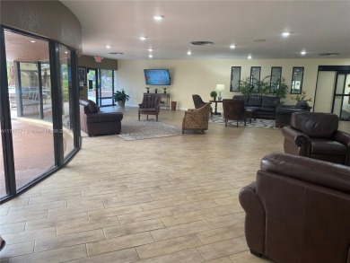 Spacious and cozy 1 bedroom, 1 bathroom condo with lots of on Sunrise Lakes Phase III in Florida - for sale on GolfHomes.com, golf home, golf lot
