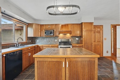 Listed by Lori Barnett, Engel & Volkers Black Hills, .   This on  in South Dakota - for sale on GolfHomes.com, golf home, golf lot