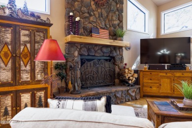 Situated on the 7th tee of Pinetop Lakes Country Club in the on Pinetop Lakes Golf and Country Club in Arizona - for sale on GolfHomes.com, golf home, golf lot