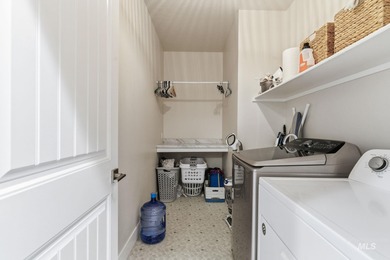 Welcome to 12602 S Teano Ave. This 2128 sqft, 3 bed, 2 bath home on Hunters Point Golf Club in ID - for sale on GolfHomes.com, golf home, golf lot