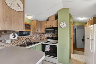 Located in the gated 55+ community of West View Ridge in Haines on Southern Dunes Golf and Country Club in Florida - for sale on GolfHomes.com, golf home, golf lot