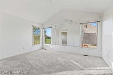 OPEN HOUSE SUNDAY from 1 pm to 4pm! First time offered!! on Pheasant Run Golf Club in Michigan - for sale on GolfHomes.com, golf home, golf lot