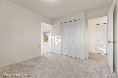 OPEN HOUSE SUNDAY from 1 pm to 4pm! First time offered!! on Pheasant Run Golf Club in Michigan - for sale on GolfHomes.com, golf home, golf lot