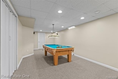 OPEN HOUSE SUNDAY from 1 pm to 4pm! First time offered!! on Pheasant Run Golf Club in Michigan - for sale on GolfHomes.com, golf home, golf lot