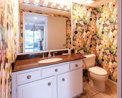 OPEN HOUSE SUNDAY 11:00 - 1:00 
This adorable and fully updated on Cathedral Canyon Golf and Tennis Club in California - for sale on GolfHomes.com, golf home, golf lot