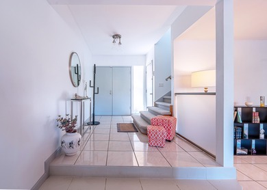 OPEN HOUSE SUNDAY 11:00 - 1:00 
This adorable and fully updated on Cathedral Canyon Golf and Tennis Club in California - for sale on GolfHomes.com, golf home, golf lot