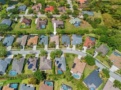 LAKEWOOD RANCH! Beautiful 3 bedroom plus bonus room, 3 bath on The River Club in Florida - for sale on GolfHomes.com, golf home, golf lot