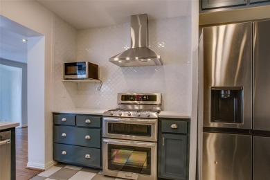 Step into this charming brick cottage and you'll be greeted by on Stevens Park Golf Course in Texas - for sale on GolfHomes.com, golf home, golf lot