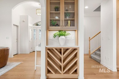 Single-level living along the River Club Golf Course! Set at the on Plantation Country Club in Idaho - for sale on GolfHomes.com, golf home, golf lot