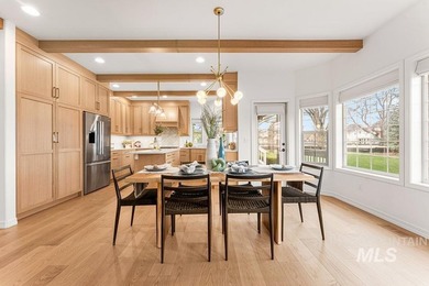 Single-level living along the River Club Golf Course! Set at the on Plantation Country Club in Idaho - for sale on GolfHomes.com, golf home, golf lot