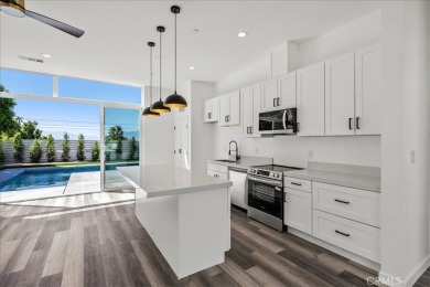 Brand new 2-bedroom, 2-bath home with 1,206 sq. ft. of modern on Sands RV and Golf Resort in California - for sale on GolfHomes.com, golf home, golf lot