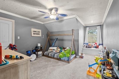 Welcome to your dream home on the green! Talk about a HOLE IN on Idylwild Golf Club in Texas - for sale on GolfHomes.com, golf home, golf lot