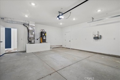 Brand new 2-bedroom, 2-bath home with 1,206 sq. ft. of modern on Sands RV and Golf Resort in California - for sale on GolfHomes.com, golf home, golf lot