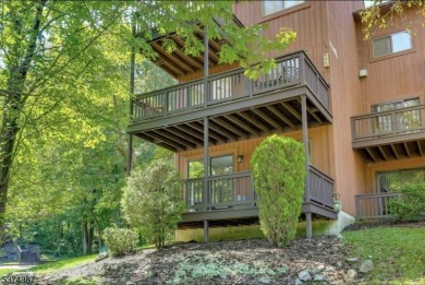 Welcome to this beautiful mountain home located in The Great on Minerals Golf Club in New Jersey - for sale on GolfHomes.com, golf home, golf lot