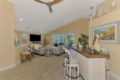 You have found your piece of paradise! This meticulously on Plantation Golf and Country Club in Florida - for sale on GolfHomes.com, golf home, golf lot