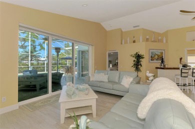 You have found your piece of paradise! This meticulously on Plantation Golf and Country Club in Florida - for sale on GolfHomes.com, golf home, golf lot