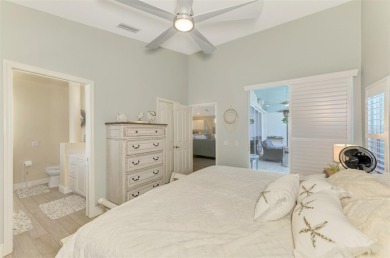 You have found your piece of paradise! This meticulously on Plantation Golf and Country Club in Florida - for sale on GolfHomes.com, golf home, golf lot