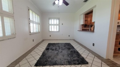 You will absolutely love this home in Mainlands! This updated on Mainlands Golf Club in Florida - for sale on GolfHomes.com, golf home, golf lot
