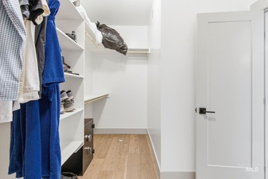 Welcome to 12616 S Teano Ave. Boasting 2,173 sqft. This 3 bed, 2 on Hunters Point Golf Club in ID - for sale on GolfHomes.com, golf home, golf lot