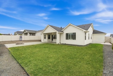 Welcome to 12616 S Teano Ave. Boasting 2,173 sqft. This 3 bed, 2 on Hunters Point Golf Club in ID - for sale on GolfHomes.com, golf home, golf lot