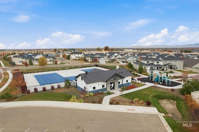 Welcome to 12616 S Teano Ave. Boasting 2,173 sqft. This 3 bed, 2 on Hunters Point Golf Club in ID - for sale on GolfHomes.com, golf home, golf lot