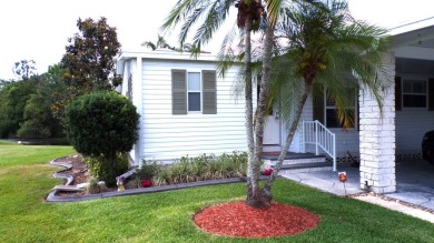 We are excited to bring you this Palm Harbor 2 bedroom Home on Schalamar Creek Golf and Country Club in Florida - for sale on GolfHomes.com, golf home, golf lot