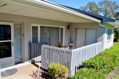 WELCOME to this spacious, TURN KEY Villa located in the HIGHLY on East Lake Woodlands Country Club in Florida - for sale on GolfHomes.com, golf home, golf lot