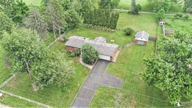 *** Open House Saturday June 14th at 2-4pm***Welcome to 6280 on Maple Grove Golf Course - Maple Grove in Michigan - for sale on GolfHomes.com, golf home, golf lot