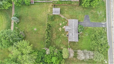 *** Open House Saturday June 14th at 2-4pm***Welcome to 6280 on Maple Grove Golf Course - Maple Grove in Michigan - for sale on GolfHomes.com, golf home, golf lot