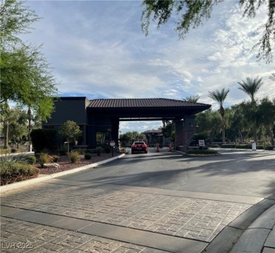 Luxury Living in Club Aliante 

Gorgeous 5-bedroom, 4-bath on Aliante Golf Club in Nevada - for sale on GolfHomes.com, golf home, golf lot