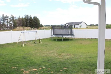 Charming duplex in a desirable neighborhood, on a quiet street on Blackfoot Municipal Golf Course in Idaho - for sale on GolfHomes.com, golf home, golf lot