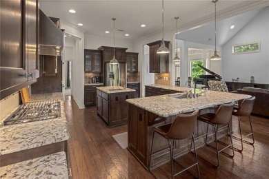 Gorgeous Shadow Valley Home on Corner Lot! This move in ready 4 on Shadow Valley Country Club in Arkansas - for sale on GolfHomes.com, golf home, golf lot