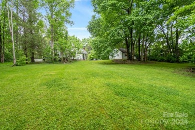 Nearly 6 ACRES, a Developer/Builders dream or a exquisite on River Run Country Club in North Carolina - for sale on GolfHomes.com, golf home, golf lot