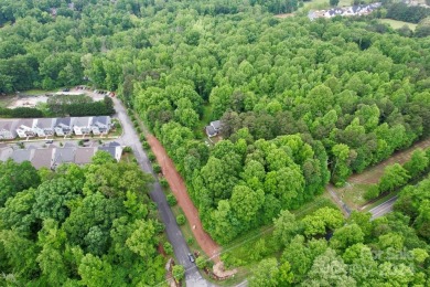 Nearly 6 ACRES, a Developer/Builders dream or a exquisite on River Run Country Club in North Carolina - for sale on GolfHomes.com, golf home, golf lot