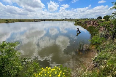 The BarJar Ranch in Hardeman County, Texas has 1,407 +or- acres on Quanah Country Club in Texas - for sale on GolfHomes.com, golf home, golf lot