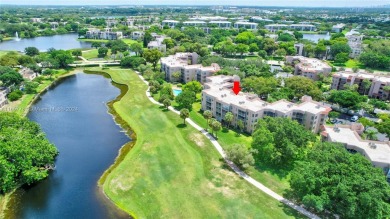 3/2 CONDO IN THE DESIRABLE PINE ISLAND RIDGE. PRIVATE COUNTRY on Pine Island Ridge Country Club in Florida - for sale on GolfHomes.com, golf home, golf lot