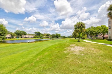 3/2 CONDO IN THE DESIRABLE PINE ISLAND RIDGE. PRIVATE COUNTRY on Pine Island Ridge Country Club in Florida - for sale on GolfHomes.com, golf home, golf lot